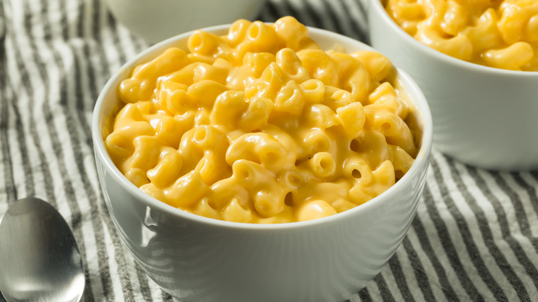bowl of cooked mac and cheese from a box