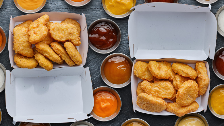 chicken nuggets and dipping sauces