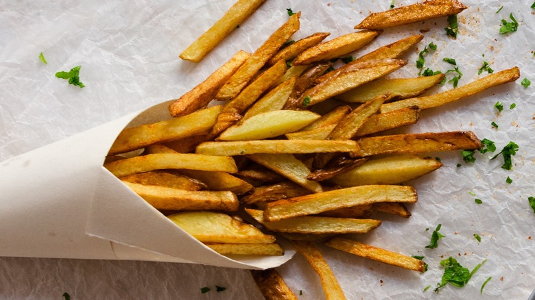 French fries with herbs