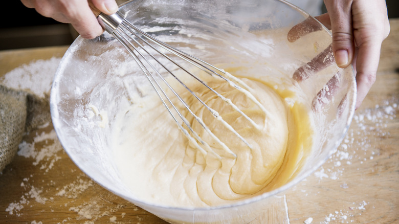 Mixing cake batter for consistency