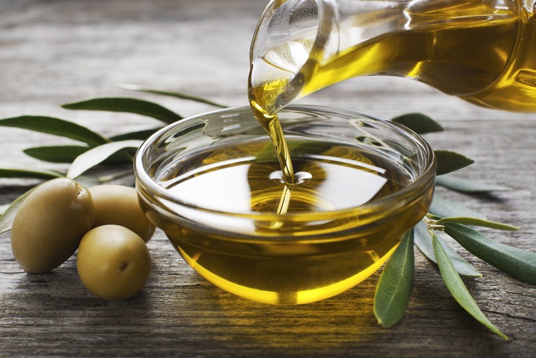 The label on your bottle of olive oil may not be entirely truthful. But does that really mean the entire olive oil industry is corrupt?