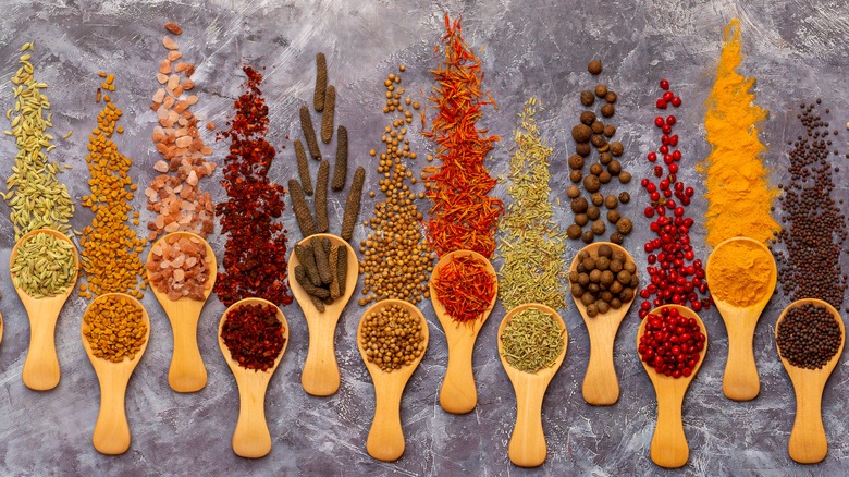 Mixed spices 