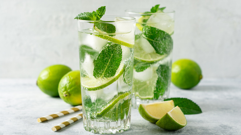 Two mojitos with lime 