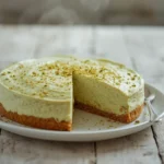 pistachio cheesecake no bake: : Creamy pistachio cheesecake no bake with graham cracker crust and pistachio topping